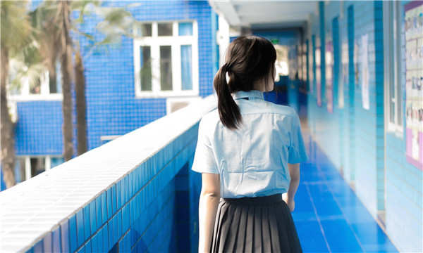始兴如何找到一个可以帮助我生孩子的女人？